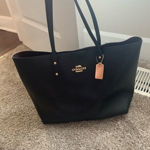 Large Coach tote